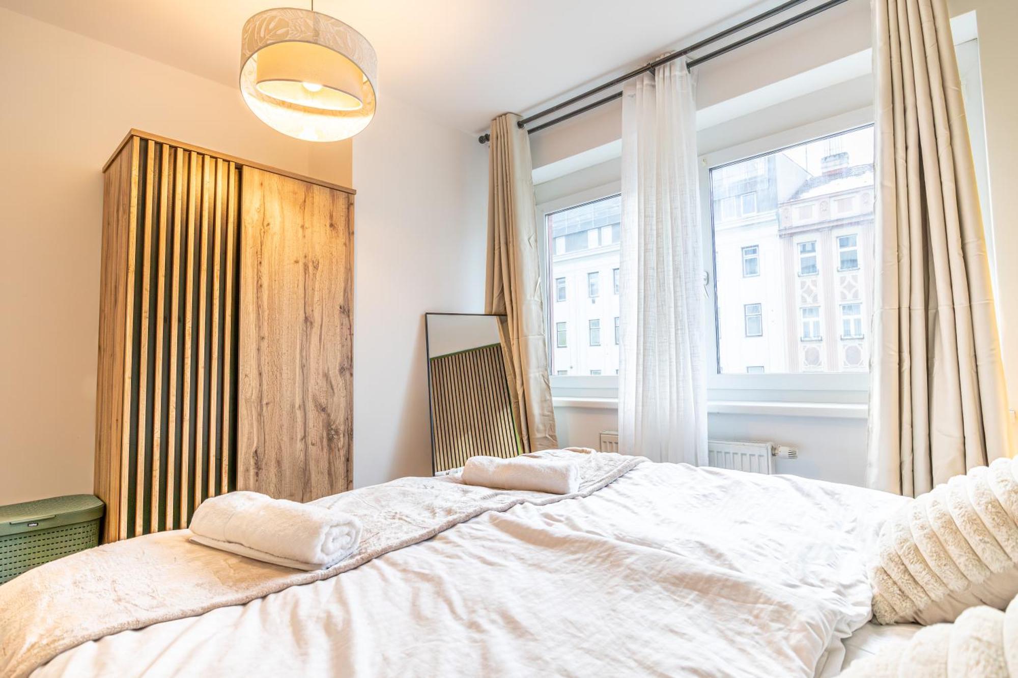 Ferienwohnung Charming 1Br, Steps From Reumannplatz U1 Wien Exterior foto